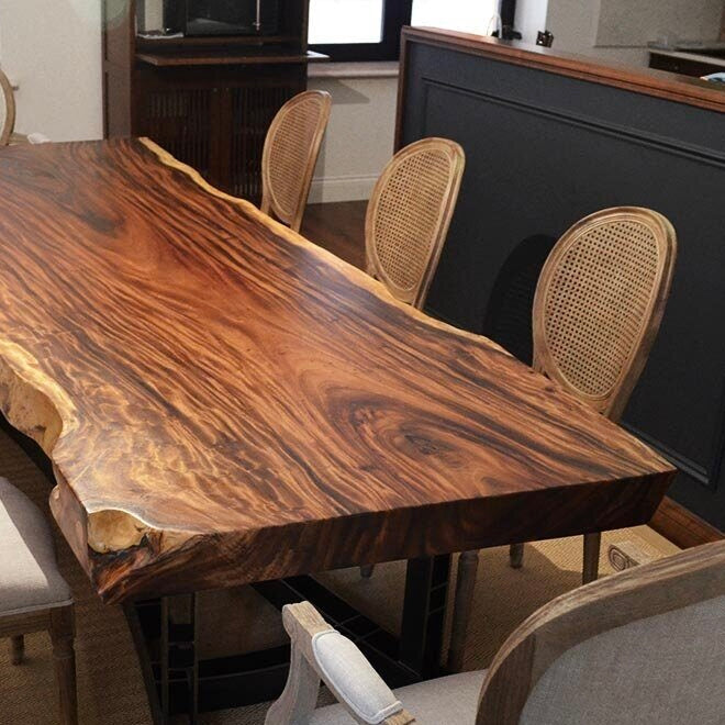 Dining table - Black Forest
