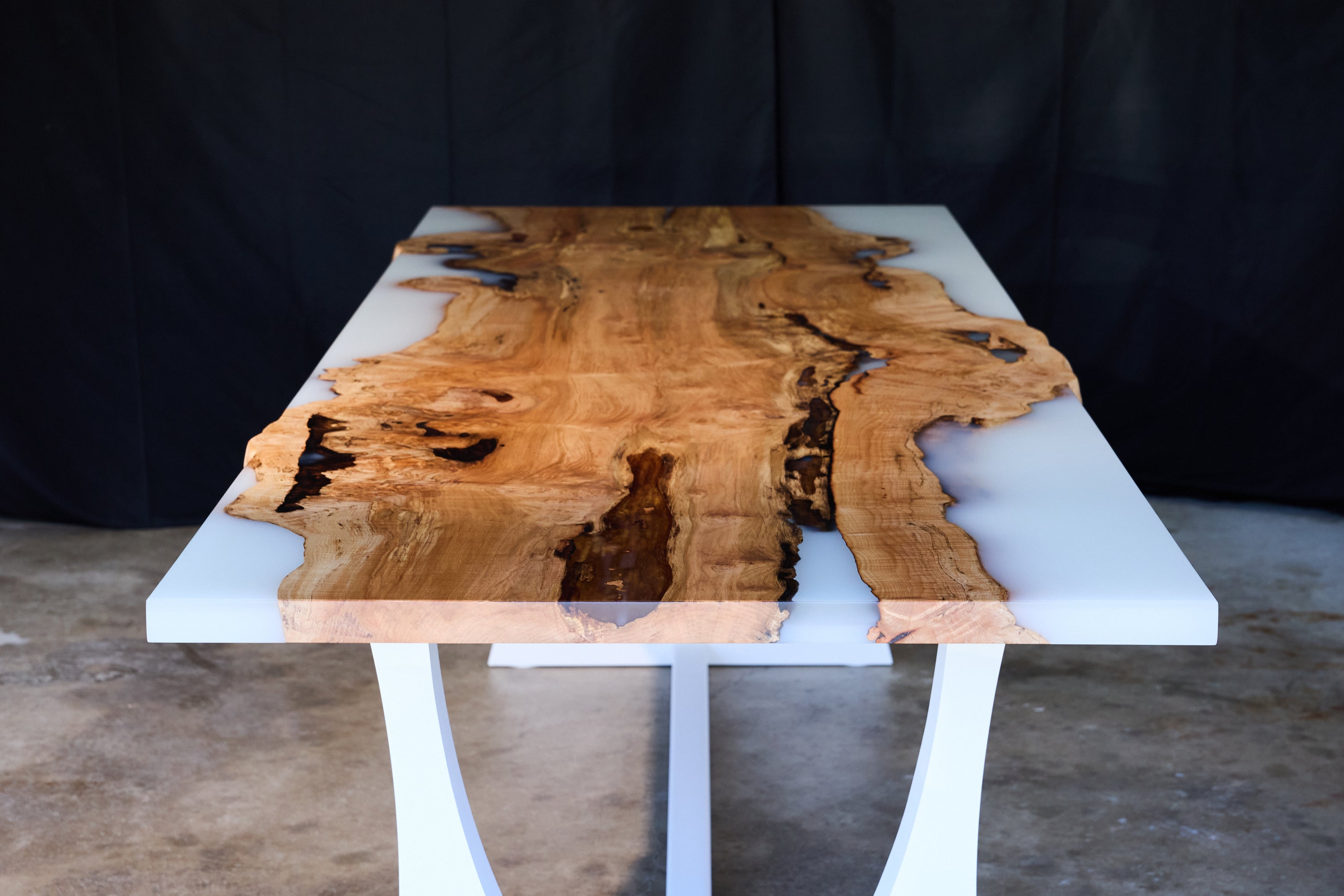 Dining table - Foggy